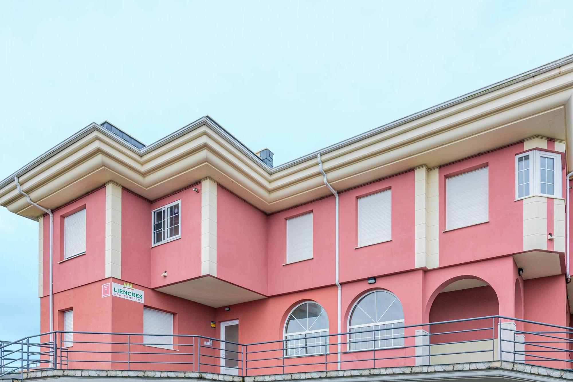 Liencres Apartamentos Екстер'єр фото